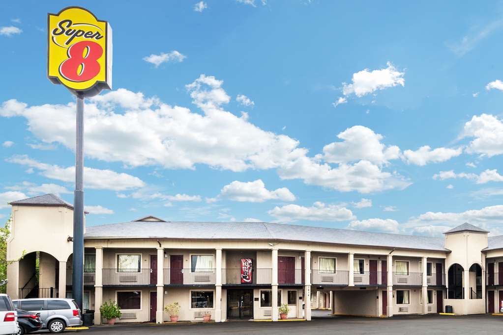 Super 8 By Wyndham San Antonio Pearl District Downtown Motel Exterior foto